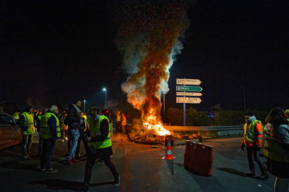 Les Gilets jaunes. Un mouvement social inédit en France