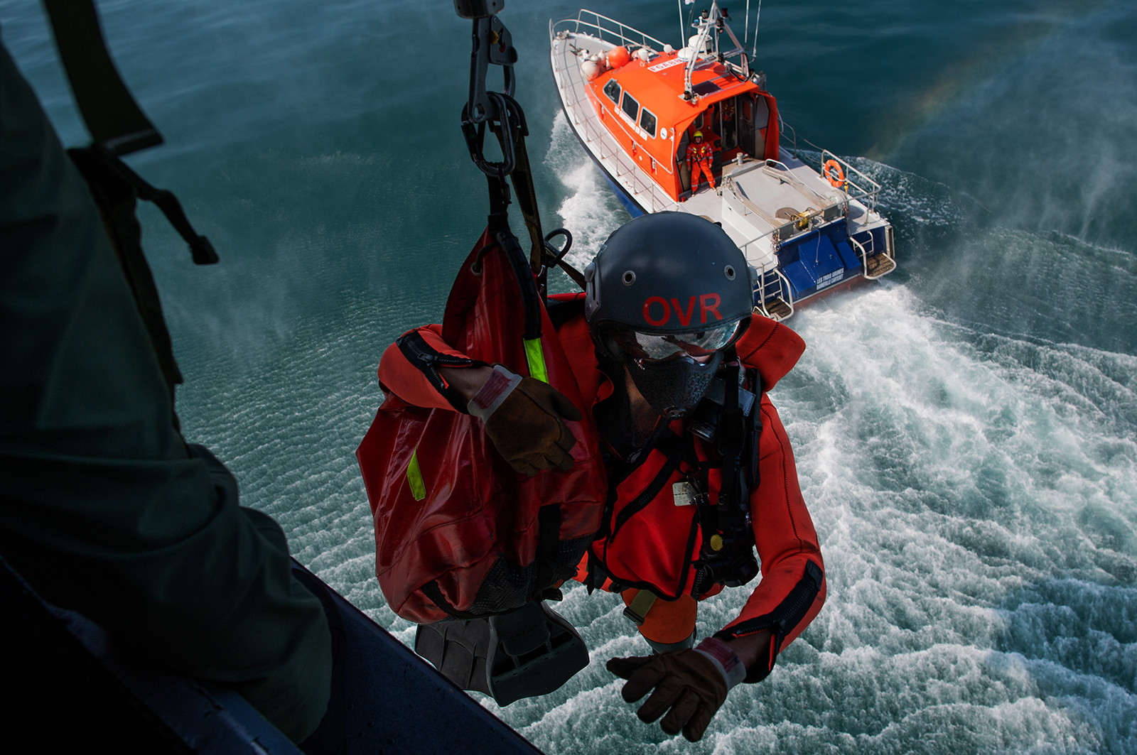 L'hélicoptère Caïman de la 33F en exercice