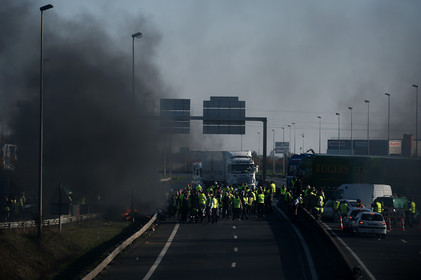 Les Gilets jaunes. Un mouvement social inédit en France