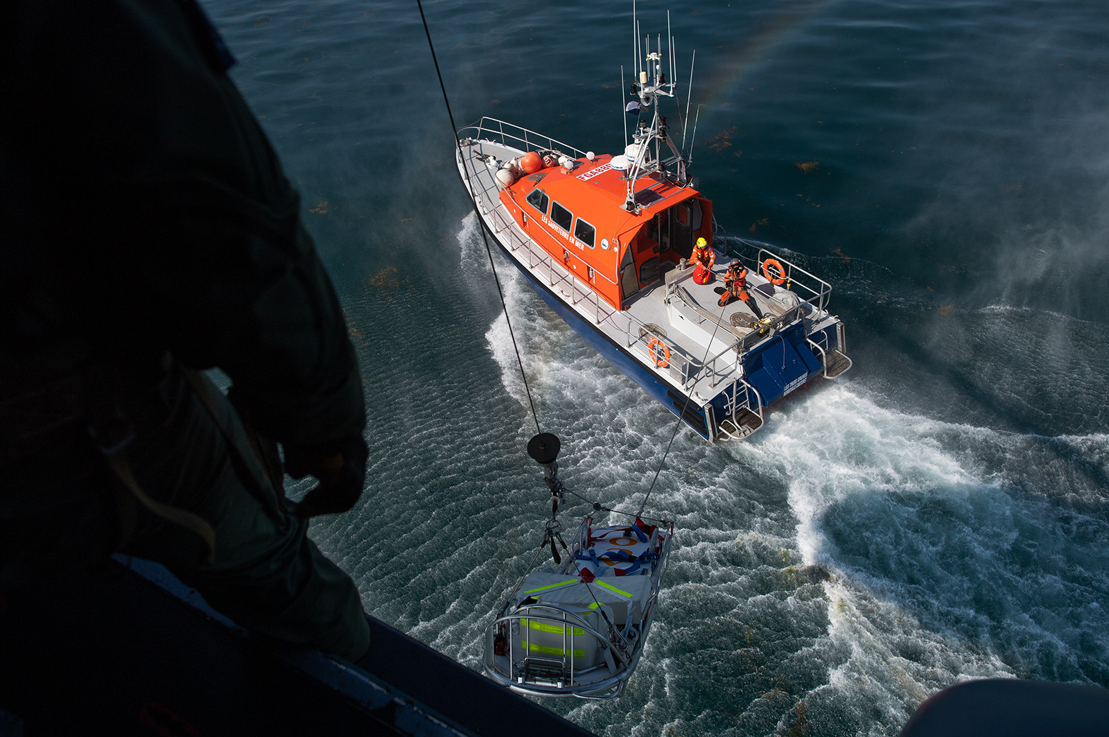 L'hélicoptère Caïman de la 33F en exercice
