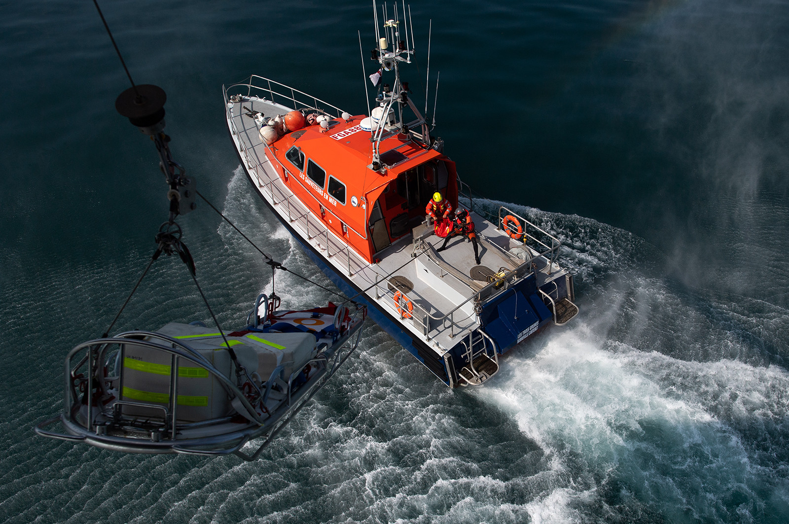 L'hélicoptère Caïman de la 33F en exercice
