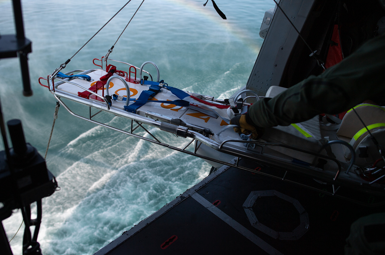 L'hélicoptère Caïman de la 33F en exercice