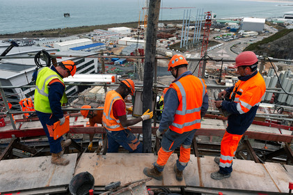Reportages sur le site nucléaire EPR à Flamanville (Cotentin).
