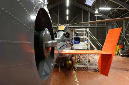 L'hélicoptère Dauphin SP (service public) de la marine constitue l'un des principaux moyens d'intervention à la disposition du CROSS pour les opérations de sauvetage en mer.L'équipage d'un Dauphin SP, c'est 6 personnes : aux 4 navigants qui sont à bord de l'appareil pour chaque mission (pilote, copilote, mécanicien de bord treuilliste et plongeur) s'ajoutent 2 techniciens, qui restent à terre et sont chargés de l'entretien de la machine. Depuis janvier 2013, au terme de 23 ans de service à Cherbourg-en-Cotentin, le Dauphin SP a cédé sa place à un nouvel appareil, plus imposant et de conception beaucoup plus récente : un EC 225.